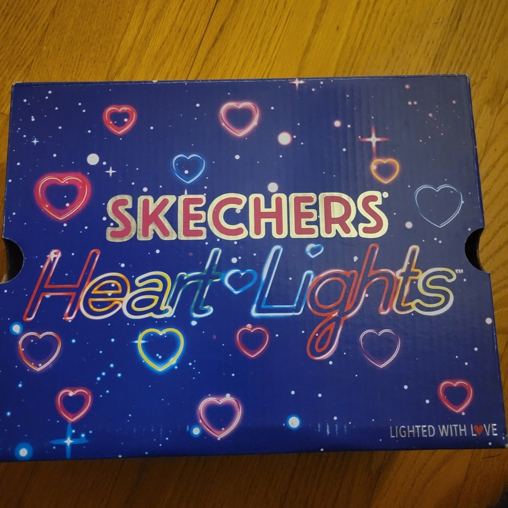 Sketchers Heart Lights Shoes NIB